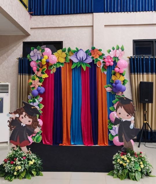 Dekorasi Graduation